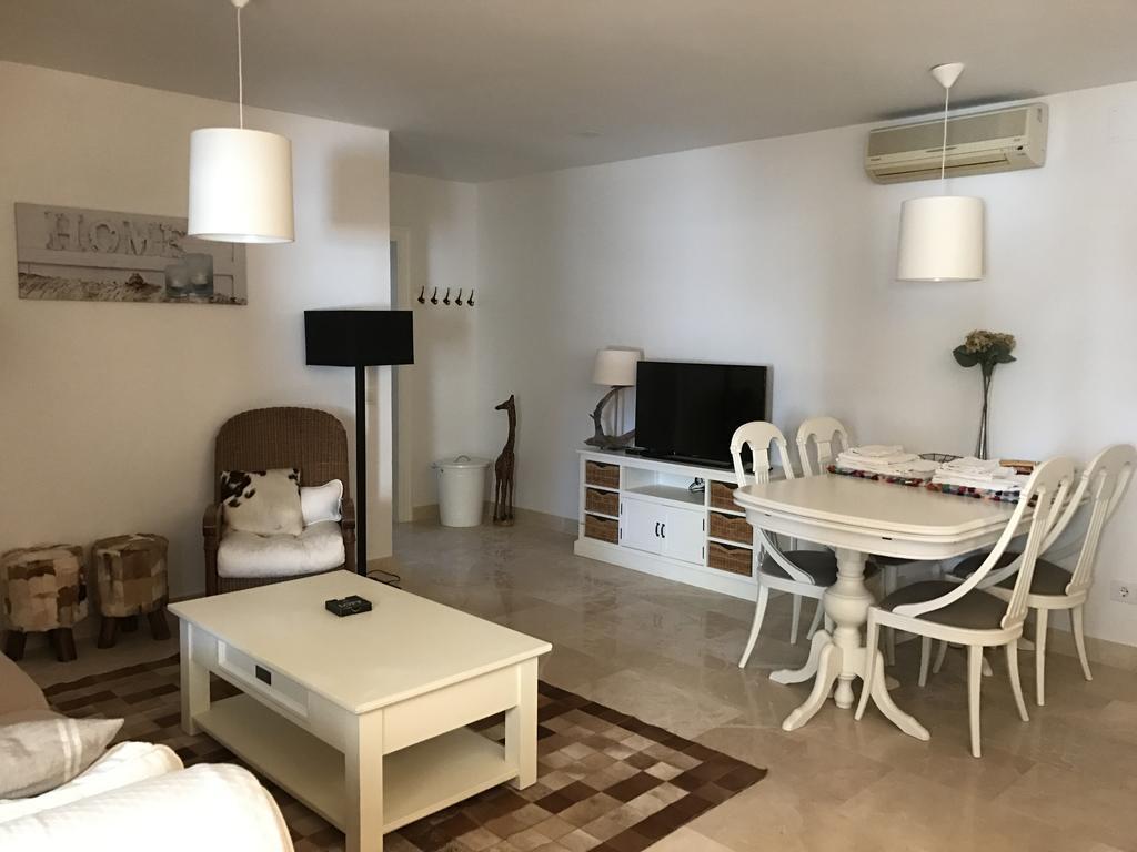 Casa Holandaluzas Marbella Near Beach, With Salt Water Pool And Private Parking Екстериор снимка
